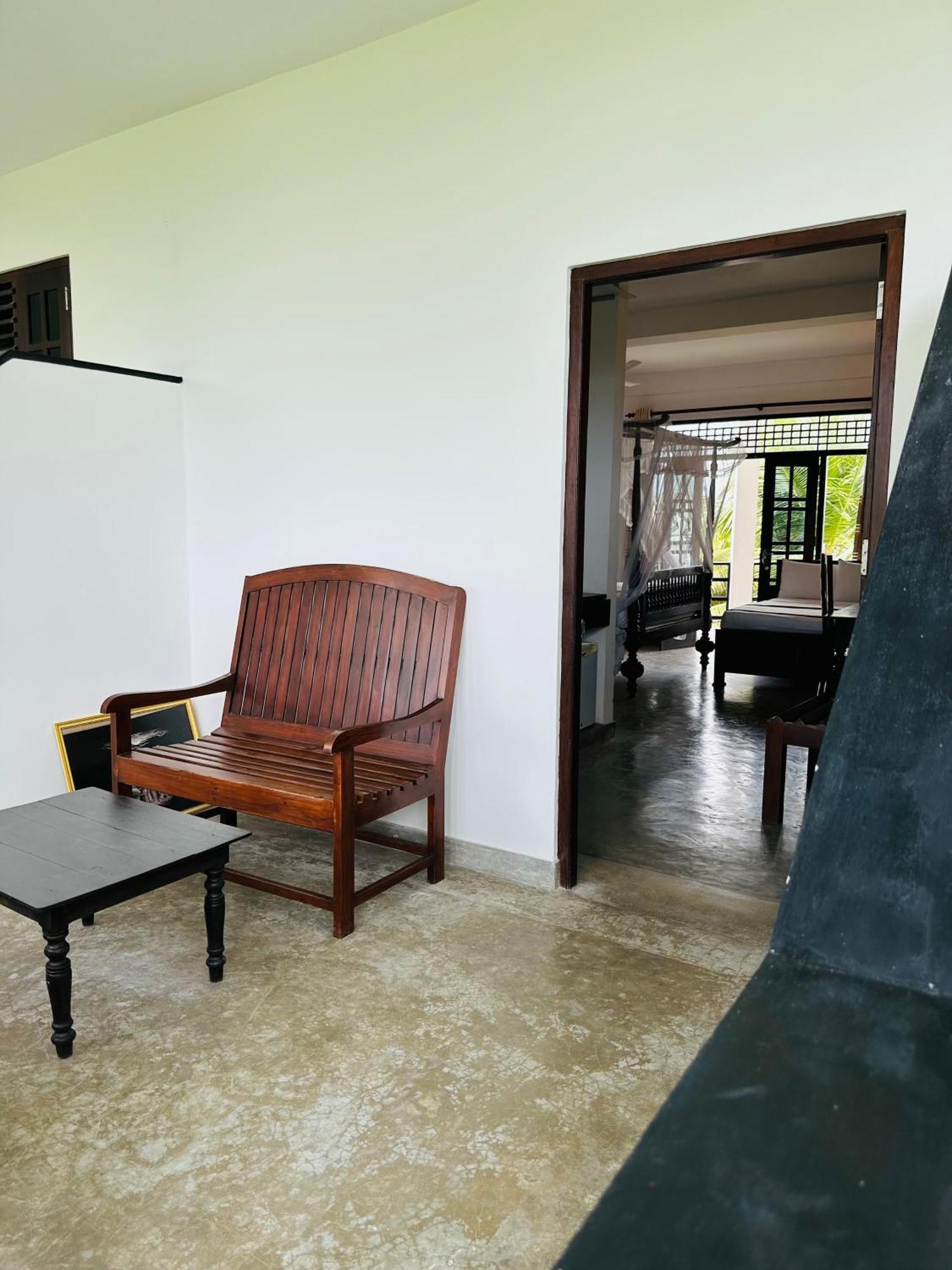 Gate Hotel Mirissa